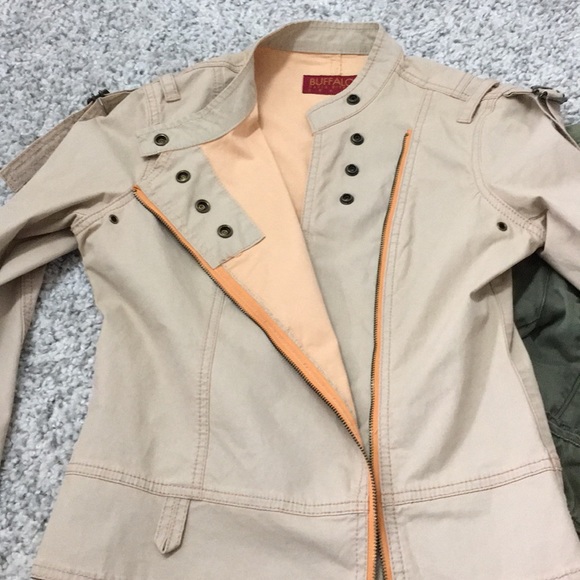 2 jackets - Picture 5 of 5